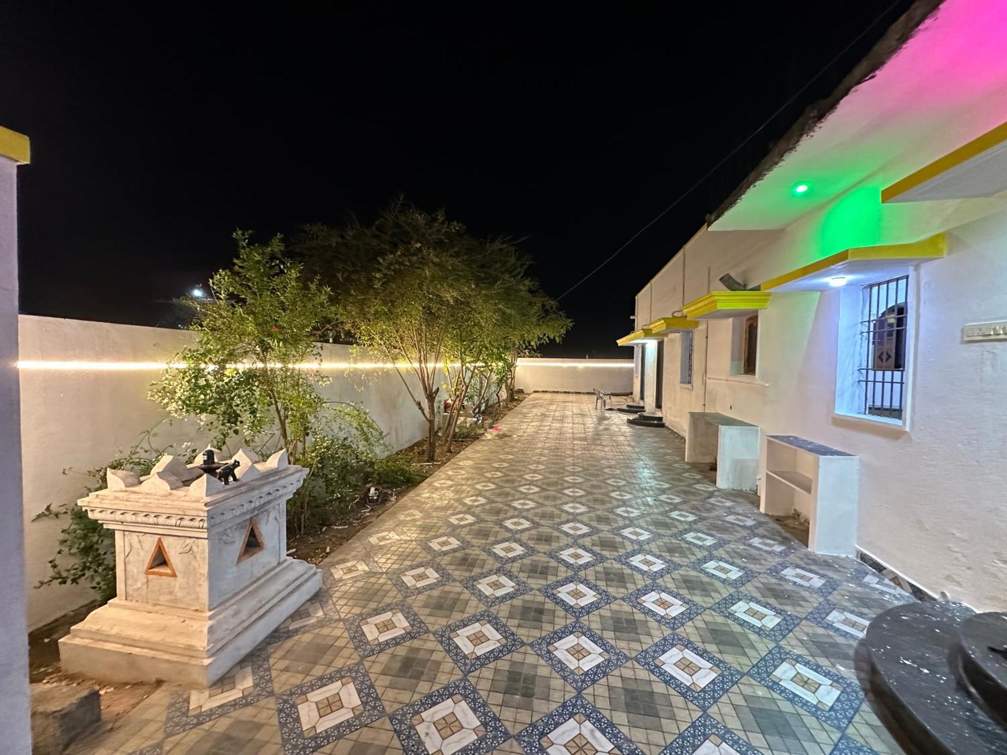 Arunachala Sashwin Guest House Tiruvannāmalai Екстериор снимка